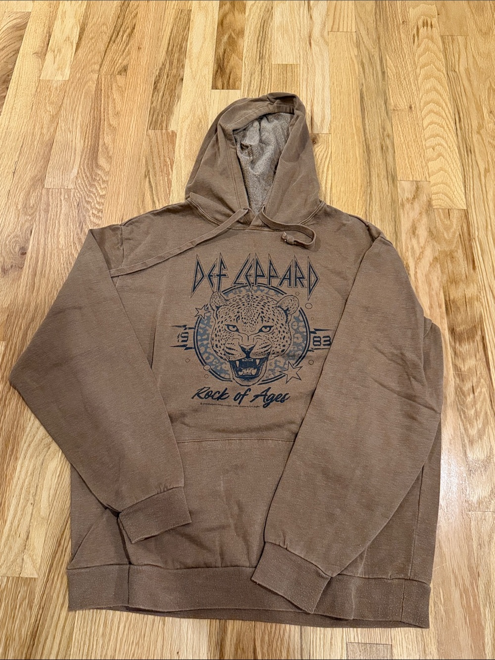 Def Leppard Brown 'Rock of Ages' Graphic Pullover Hoodie